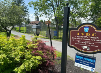 Menores detenidos sufrieron abusos en centros correccionales de Pensilvania, según demandas abusos