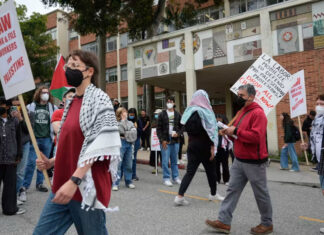 Pro-Palestinian protesters leave after Drexel University decides to have police clear encampment Pro-Palestinian
