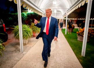 Trump ofrece a las grandes petroleras cumplir todos sus deseos a cambio de 1.000 millones de dólares para su campaña trump