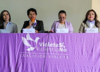 Una caravana recorre Ecuador por los 100 años del primer voto femenino en Latinoamérica caravana