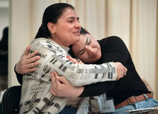 Las leyes laborales en EE. UU. excluyen en gran medida a las niñeras. Algunas buscan protegerse leyes