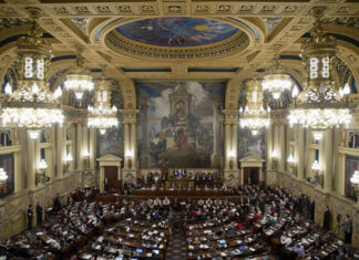 Mayor financiación para la educación en PA billions