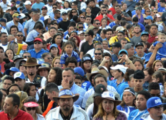 Número de personas nacidas en el extranjero alcanza récord en EE. UU. pese a lento crecimiento de población extranjero