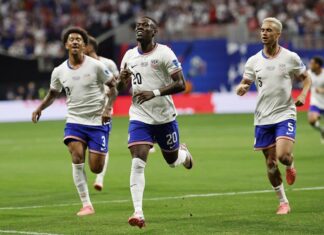 Estados Unidos denuncia comentarios racistas contra sus jugadores racistas