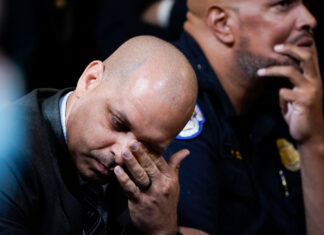 Former officers who defended the US Capitol on Jan. 6 visited the Pa. House. Some GOP members jeered capitol