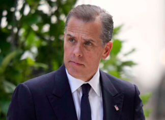 Hunter Biden and first lady Jill Biden arrive for jury selection in his federal gun case Hunter Biden