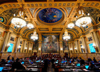 Pennsylvania to begin new fiscal year without budget, as Shapiro, lawmakers express optimism Shapiro