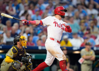 Schwarber homers twice, Turner gets 2 hits in return from IL to lead Phillies past Padres 9-2 Schwarber