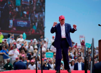 Trump redobla su mensaje de «venganza» trump