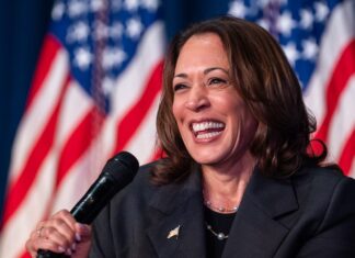 Sondeo AP: La mayoría de los demócratas cree que Kamala Harris sería una buena presidenta