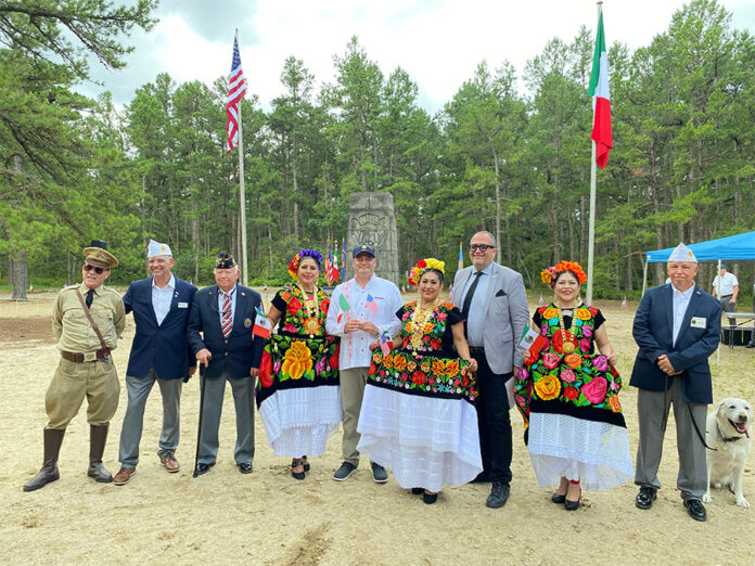 Honran-a-miembros-1 Filadelfia