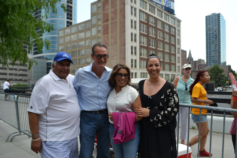 Al mal tiempo, buena fiesta