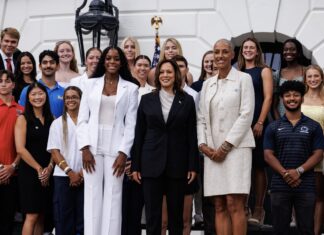 Harris bate un récord de recaudación al conseguir 81 millones de dólares en 24 horas y cada vez más consenso