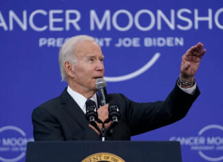 Biden anuncia ambicioso plan para reducir las muertes por cáncer Biden