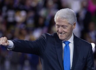 Bill Clinton bromea sobre McDonald’s en un cautivador discurso en la Convención Demócrata Bill Clinton