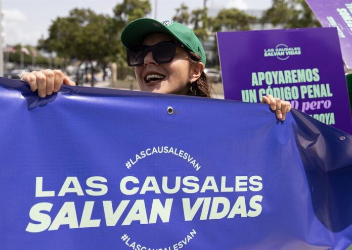 Cientos de personas exigen Código Penal