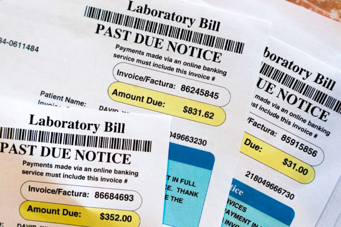 Cómo-obtener-alivio-de-facturas-médicas-inesperadamente-altas-en-Estados-Unidos facturas