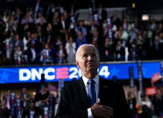 Demócratas honran a Biden y respaldan a Harris en el primer día de su convención Biden