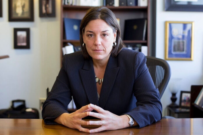 Jaqueline-C.-Romero-es-confirmada-para-fiscal-federal-para-la-region election