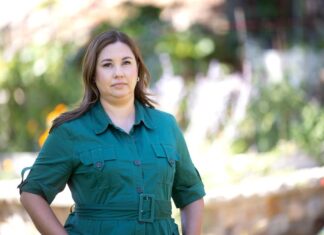 La congresista Yadira Caraveo urge a latinos a hacer historia en «históricas» elecciones Yadira Caraveo