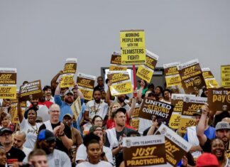 Los demócratas presumen de los sindicalistas, después del histórico acercamiento de Trump