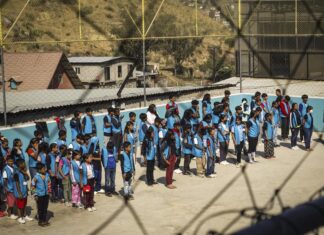 Niños migrantes se gradúan de primera escuela en albergue en la frontera norte de México migrantes