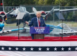 Trump dice que se sentiría «honrado» de recibir el apoyo de Robert Kennedy Jr.