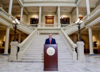 Georgia aprueba controvertida norma que otorga más poder a los funcionarios electorales Georgia