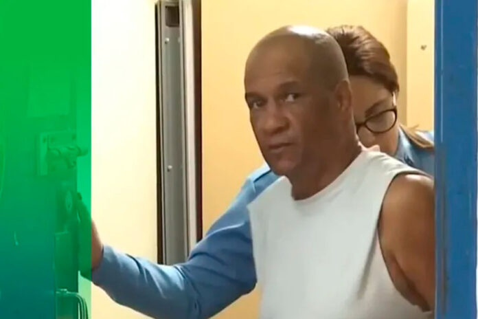 Arestan-al-excampeón-de-boxeo Cagüitas