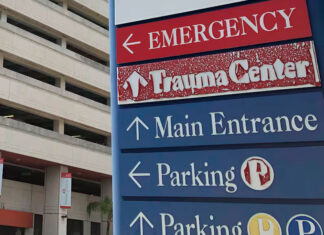 Hospitales de Florida preguntan a inmigrantes su estatus legal. Texas lo hará también Florida