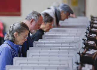 Desarrollan ambiciosa campaña para movilizar a más de 200.000 votantes latinos en Georgia votantes