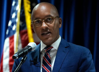 EE. UU.: Criminales crean farmacias falsas en internet para vender pastillas falsificadas farmacias