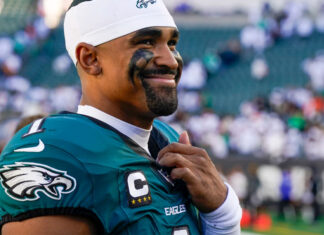 Why the Philadelphia Eagles’ ‘tush push’ play is causing such a stir Eagles