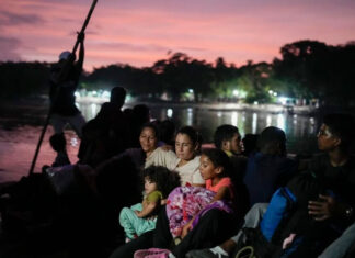 El flujo de migrantes por la frontera sur mexicana ya está controlado. Pero por los cárteles frontera