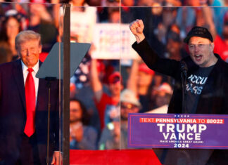 Elon Musk: ¿Cómo el hombre más rico del mundo ayuda a la candidatura presidencial de Trump?