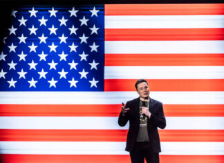 Musk ofrece 1 millón de dólares a votantes que firmen su petición de apoyo a la Constitución Musk