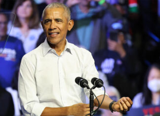 Obama, Springsteen y John Legend unen sus voces contra Trump en un mitin concierto en Filadelfia