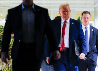 Trump dice que su mitin en NY, marcado por insultos, «fue una fiesta de amor» Trump