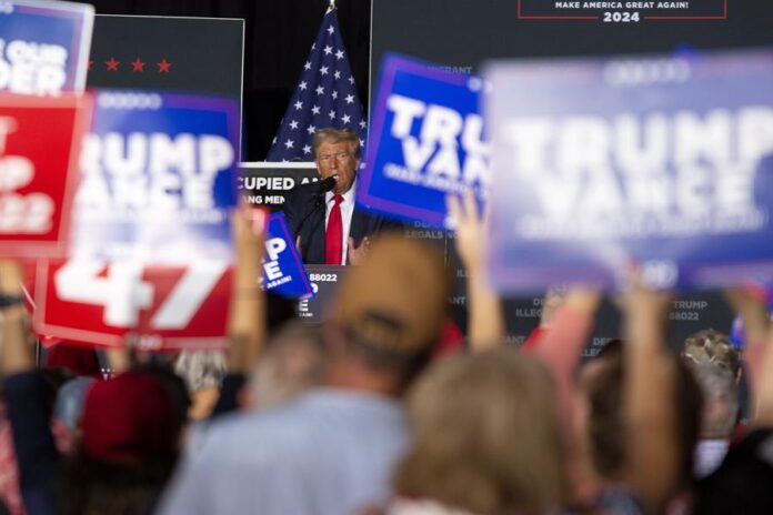 Trump visita la ciudad que usó para estigmatizar a venezolanos y promete Trump