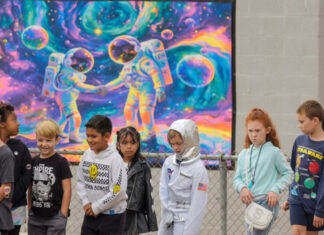 Activistas temen que algunos distritos escolares en EE. UU. quieren negar educación a inmigrantes inmigrantes