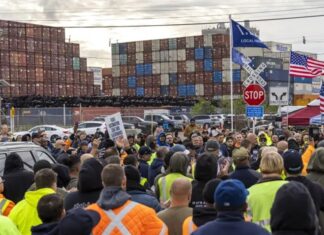 Dockworkers may have the negotiating advantage in their strike against US ports Dockworkers