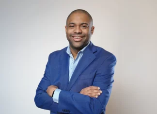 Víctor Tejada, un inconformista con propósito