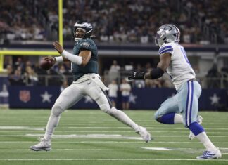 Hurts logra 4 anotaciones mientras los Eagles superan 34-6 a los desacertados Cowboys sin Prescott Hurts
