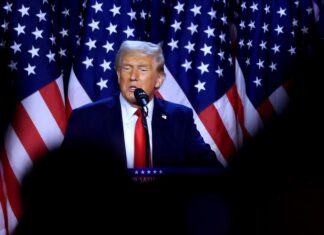 El invitado de Trump que llamó a Puerto Rico «isla de basura» no se disculpará «con nadie» Trump