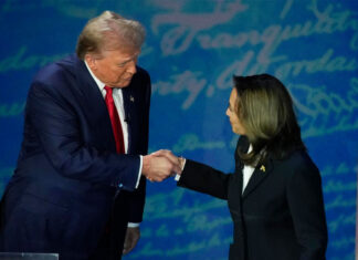 Harris and Trump will both make a furious last-day push before Election Day Harris