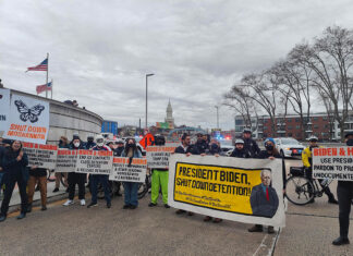 Activistas exigen el fin de las deportaciones en Pensilvania a la Administración Biden y algo más Biden