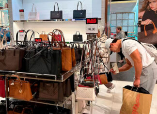 Compras navideñas aumentaron este año en EE. UU. a pesar de precios altos navideñas