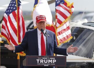 El regreso de Trump revive entre los inmigrantes el temor a la regla de carga pública Trump