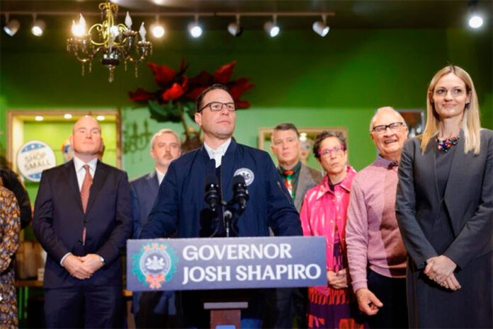 Governor-Shapiro-visits-small-businesses-in-scranton-during-holiday-season,-highlighting-1 Shapiro