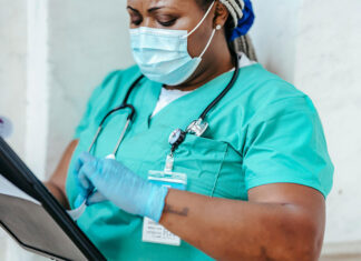 Temporada de virus respiratorios: qué deben hacer los latinos para evitar hospitalizaciones virus